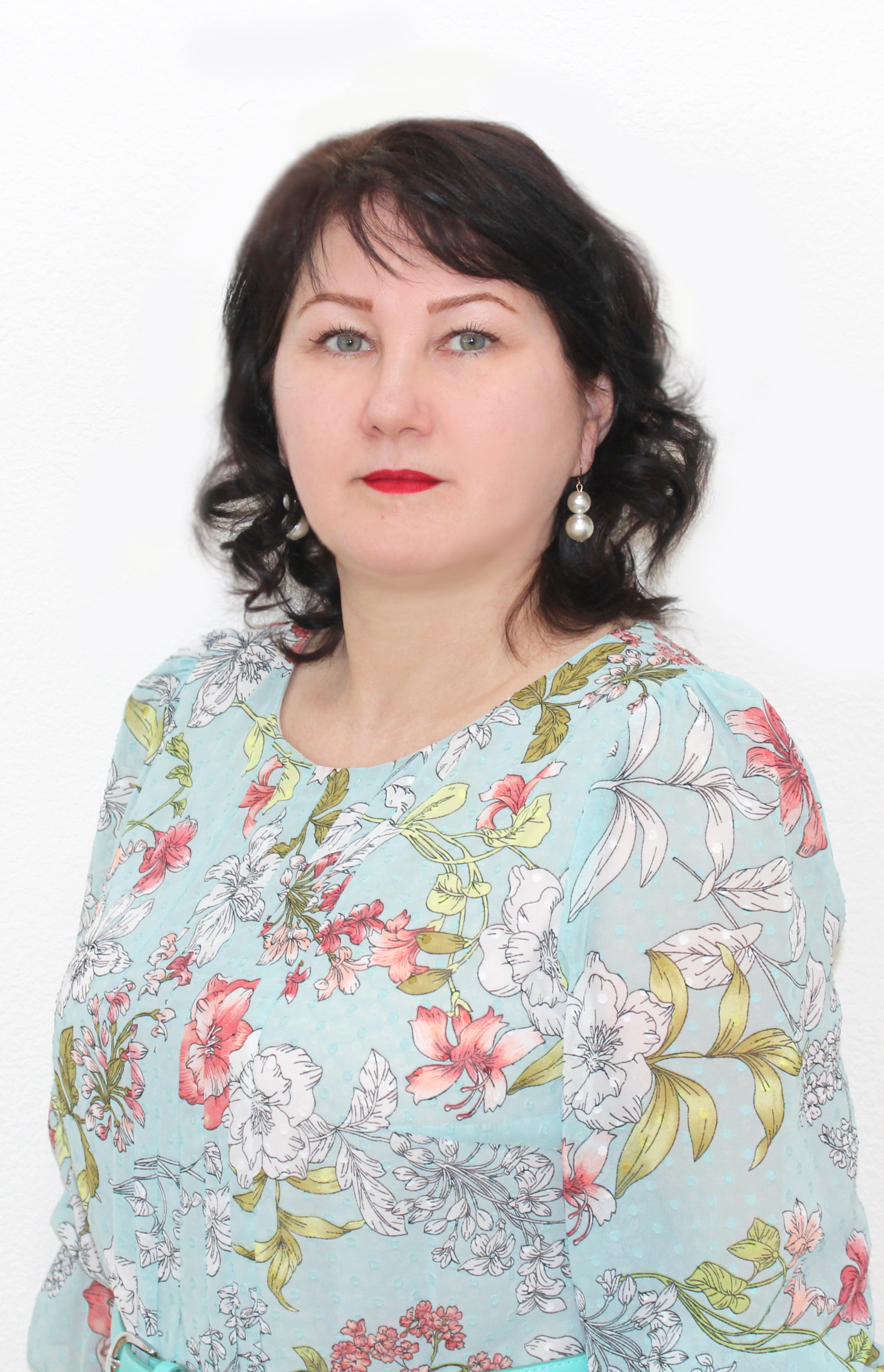 Педагогический работник Нурманбетова Альбина Арсланбиевна.